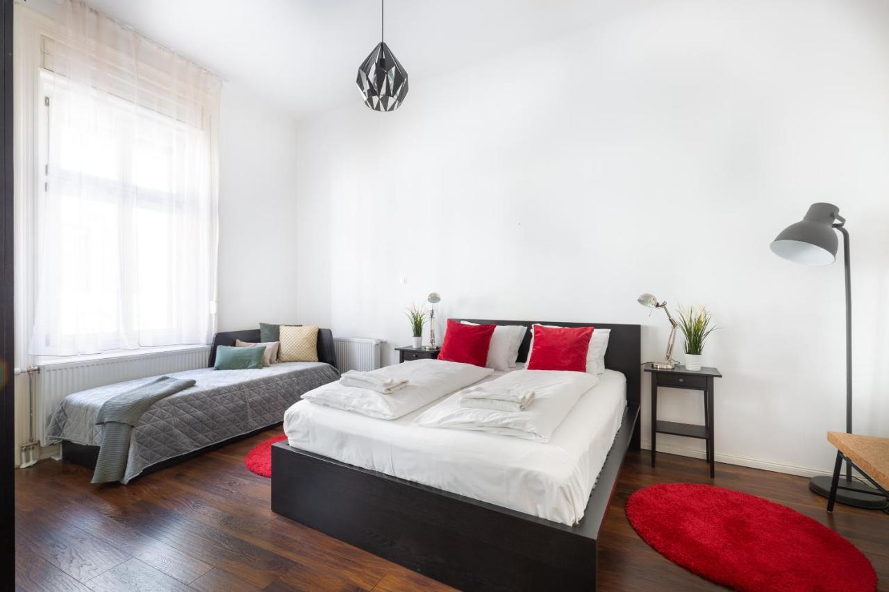 Апартаменти Red Dot One - New Unit In Heart Of Jewish Quarter Будапешт Екстер'єр фото